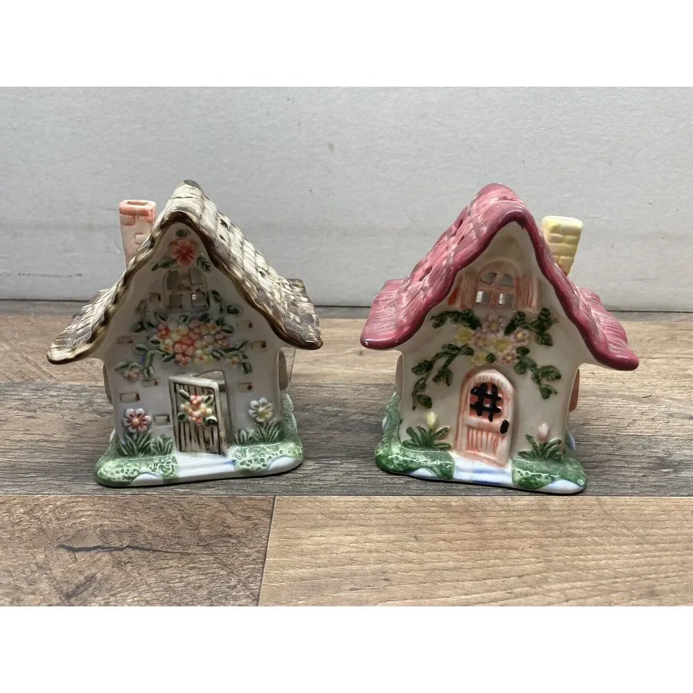 Cottage‎ House Tealight Candleholders Set of 2 International Silver Co 4.5